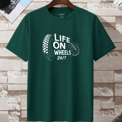 Men's Oversized T-Shirt – "Life on Wheels" Graphic Print