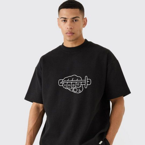 Men’s Oversized T-Shirt – “Grip & Dagger”